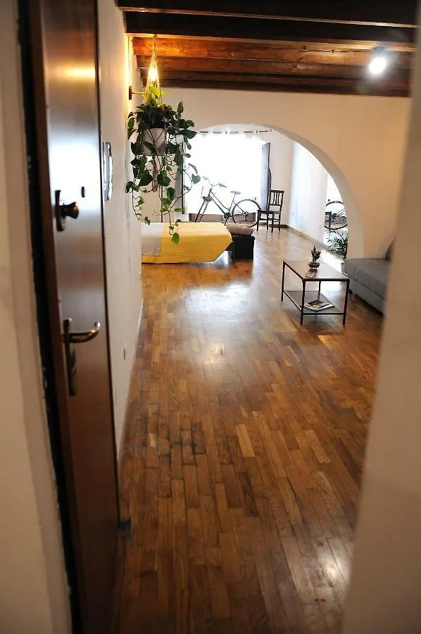 Aurora - Cool Loft Apartment Palermo Italy